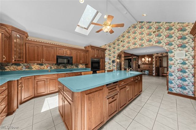 7035 Quarry Road, Amherst, OH 44001
