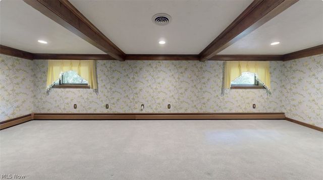 7035 Quarry Road, Amherst, OH 44001