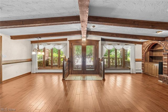 7035 Quarry Road, Amherst, OH 44001