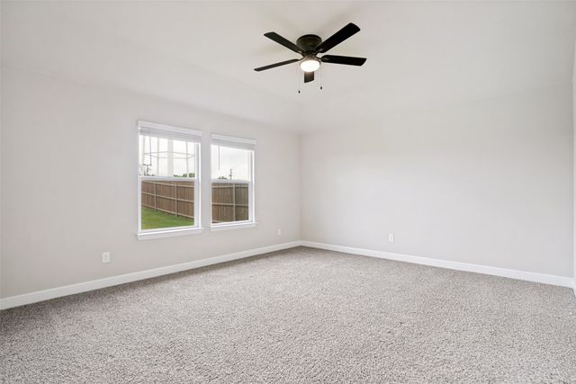 608 Breckenridge Park Drive, Alvarado, TX 76009