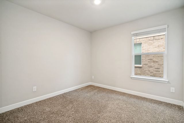 608 Breckenridge Park Drive, Alvarado, TX 76009
