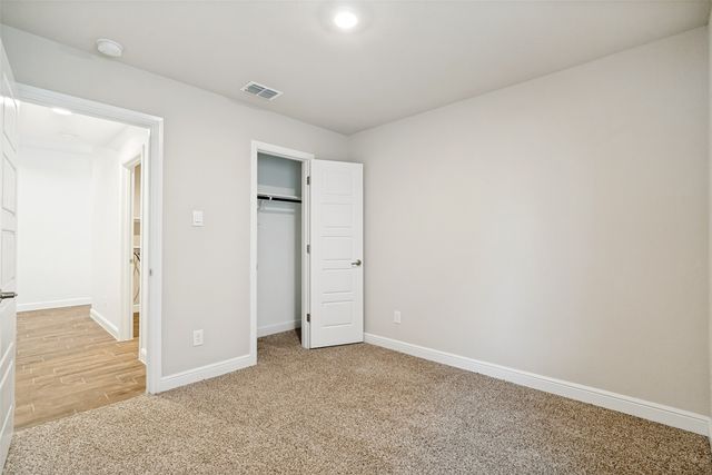 608 Breckenridge Park Drive, Alvarado, TX 76009