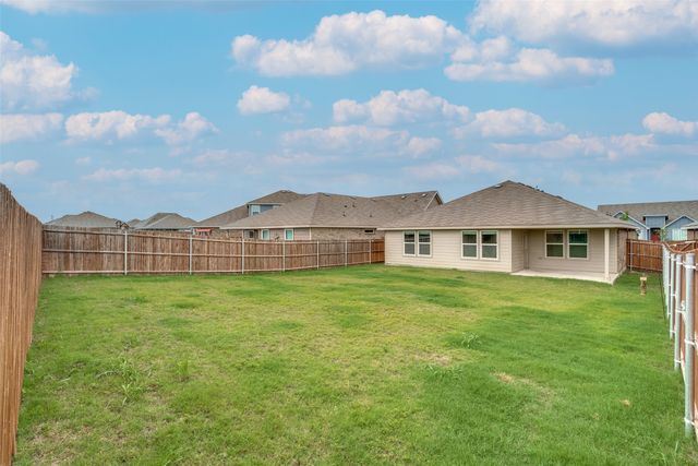 608 Breckenridge Park Drive, Alvarado, TX 76009