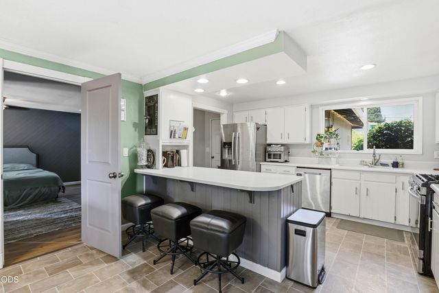 1741 Serenity Drive, Medford, OR 97504