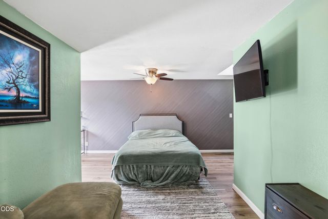 1741 Serenity Drive, Medford, OR 97504