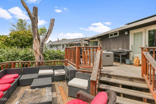 1741 Serenity Drive, Medford, OR 97504
