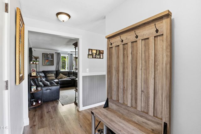 1741 Serenity Drive, Medford, OR 97504