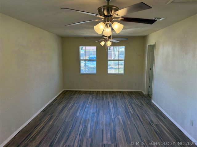 21797 S Ginger Drive, Park Hill, OK 74451