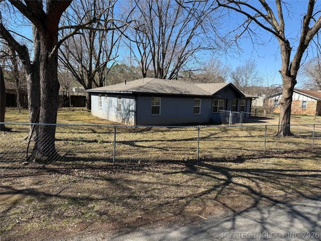 21797 S Ginger Drive, Park Hill, OK 74451