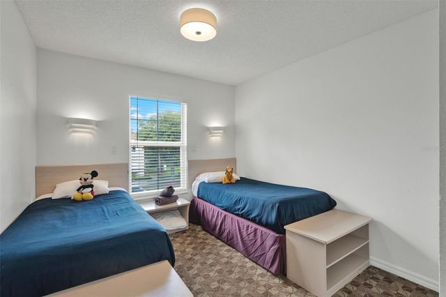 1086 PARK RIDGE CIRCLE, Kissimmee, FL 34746