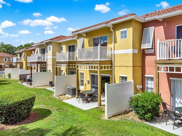 1086 PARK RIDGE CIRCLE, Kissimmee, FL 34746