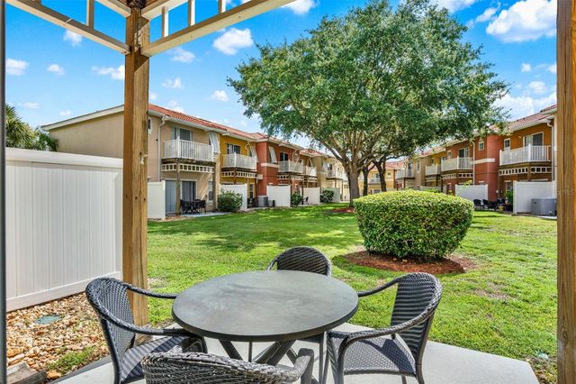 1086 PARK RIDGE CIRCLE, Kissimmee, FL 34746