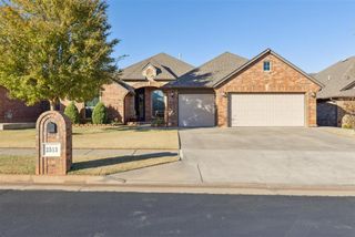 2513 SE 39th Street, Moore, OK 73160