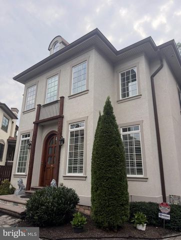 2324 N QUEBEC ST, Arlington, VA 22207