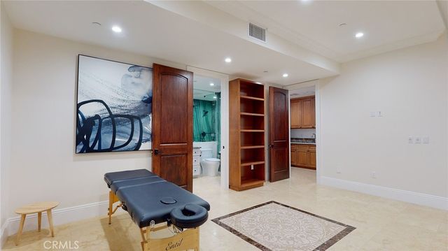 944 24th Street, Santa Monica, CA 90403