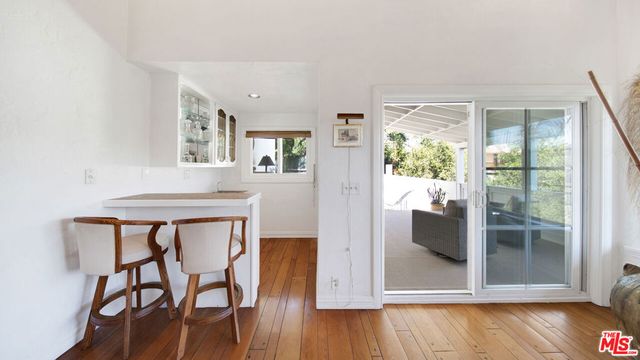 2312 Kimridge Road, Beverly Hills, CA 90210