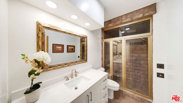 2312 Kimridge Road, Beverly Hills, CA 90210