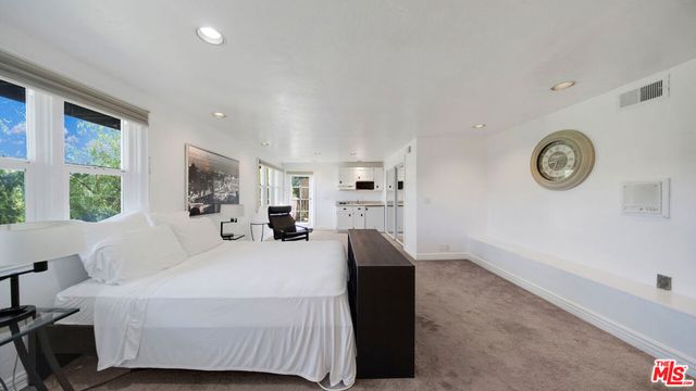 2312 Kimridge Road, Beverly Hills, CA 90210