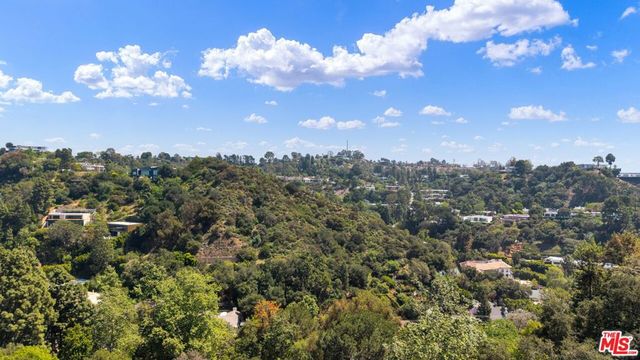 2312 Kimridge Road, Beverly Hills, CA 90210