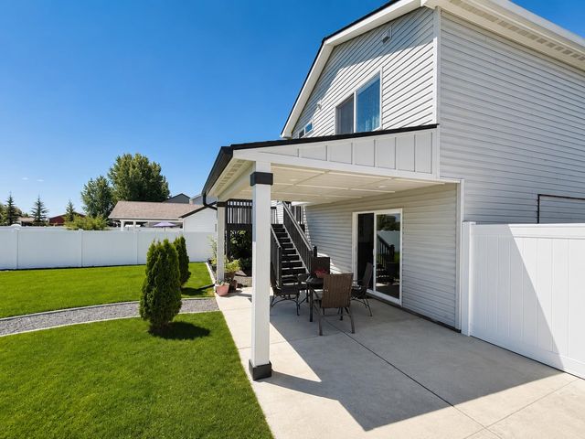 8810 N Cannon St, Spokane, WA 99208