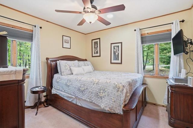 1517 Deer Run, Lehman Twp, PA 18324