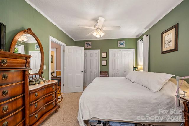 7265 Naguib Amin Street, Hickory, NC 28602