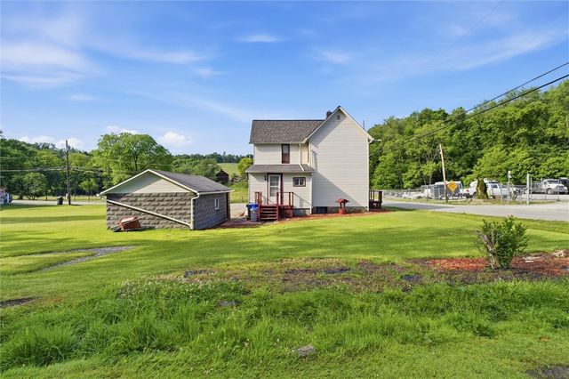 50 S Hewitt Ave, Canton Twp, PA 15301