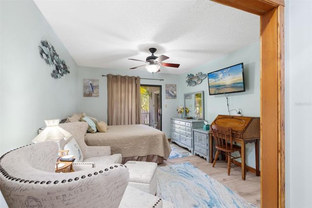 2070 59TH STREET, Sarasota, FL 34243