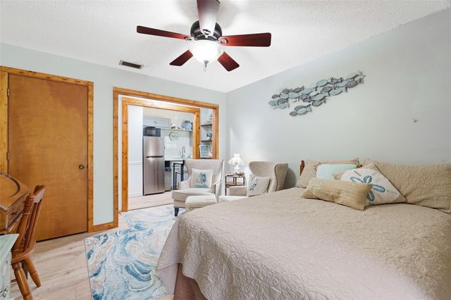 2070 59TH STREET, Sarasota, FL 34243