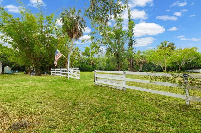 2070 59TH STREET, Sarasota, FL 34243