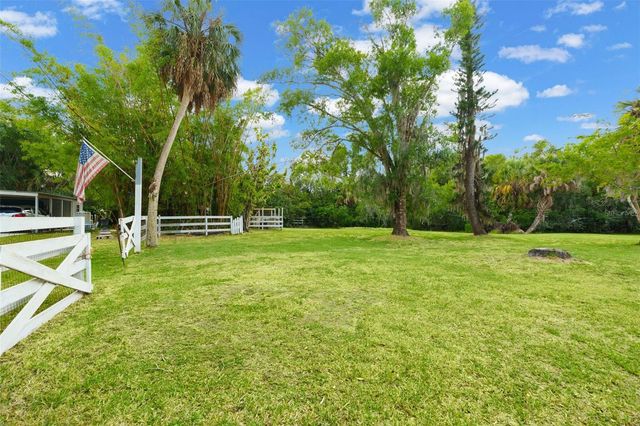 2070 59TH STREET, Sarasota, FL 34243