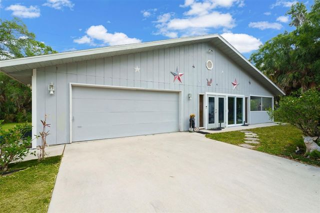 2070 59TH STREET, Sarasota, FL 34243