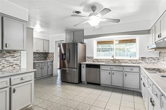 1500 8TH STREET SE, Winter Haven, FL 33880