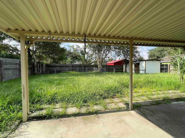 4305 Ashland St, Baker, LA 70714