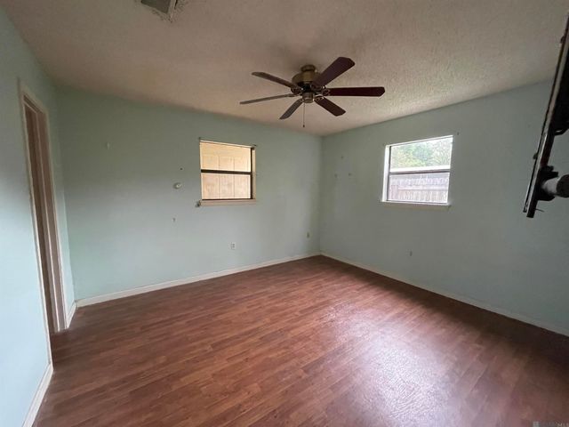 4305 Ashland St, Baker, LA 70714