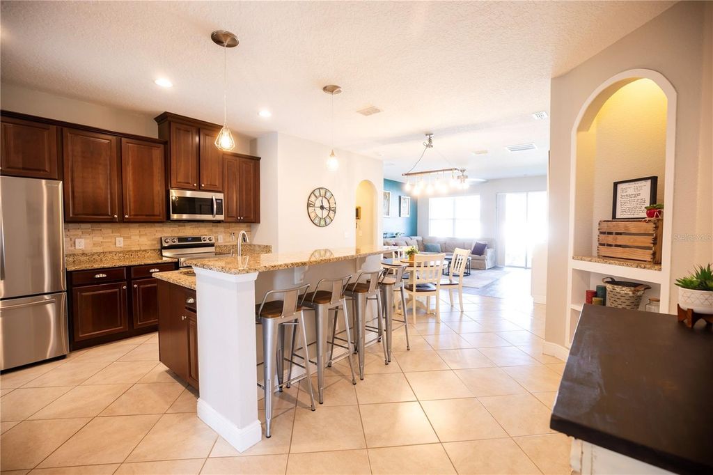 Image 21 of property listing at 374 MILLWOOD PLACE, Winter Garden, FL 34787