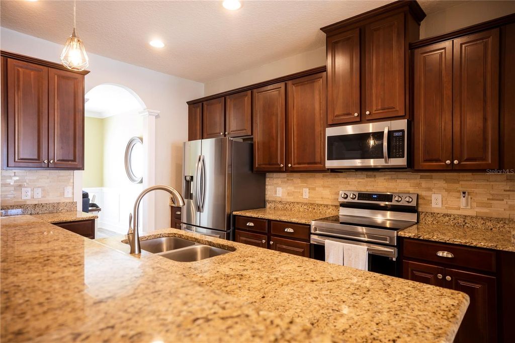 Image 26 of property listing at 374 MILLWOOD PLACE, Winter Garden, FL 34787