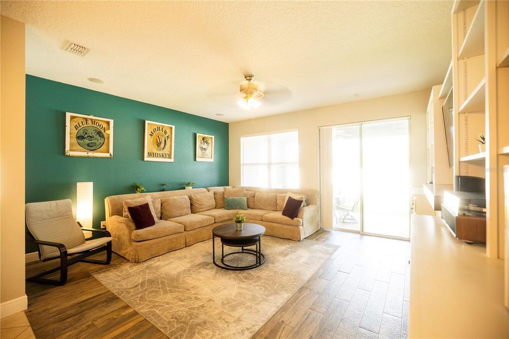 Image 29 of property listing at 374 MILLWOOD PLACE, Winter Garden, FL 34787