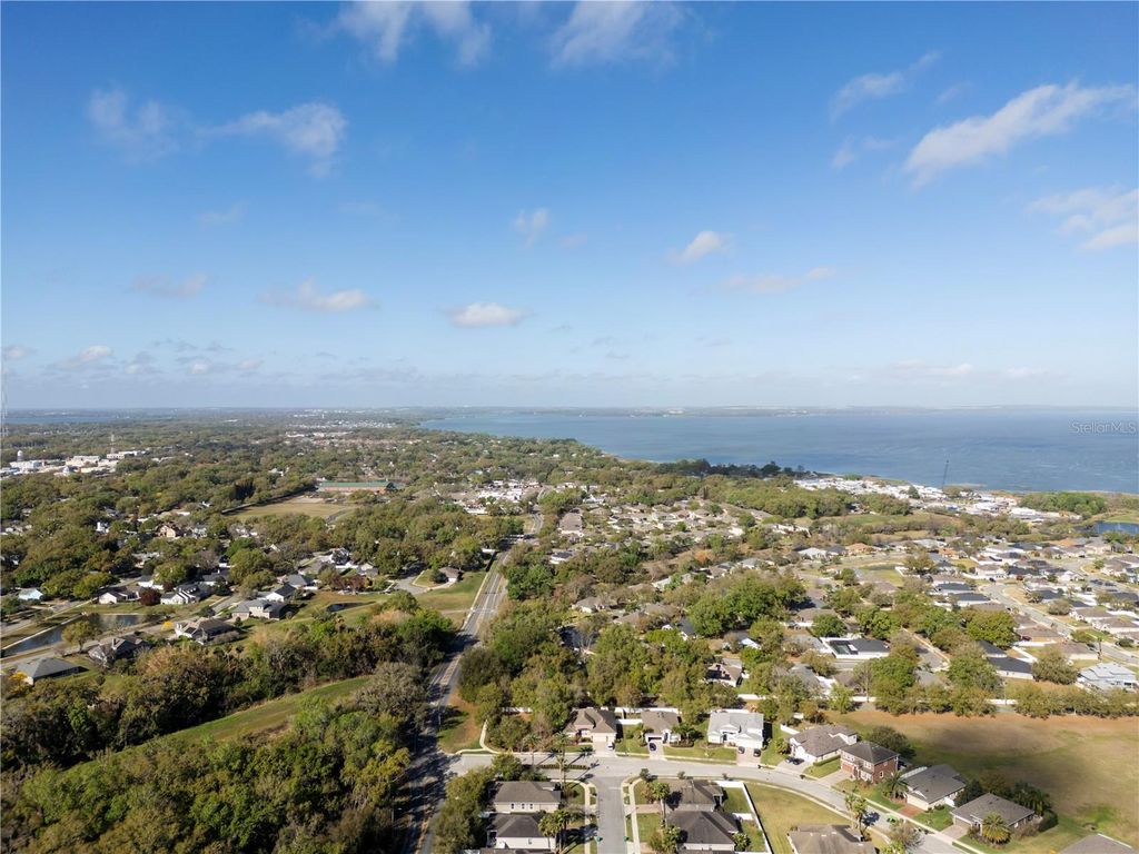 Image 7 of property listing at 374 MILLWOOD PLACE, Winter Garden, FL 34787