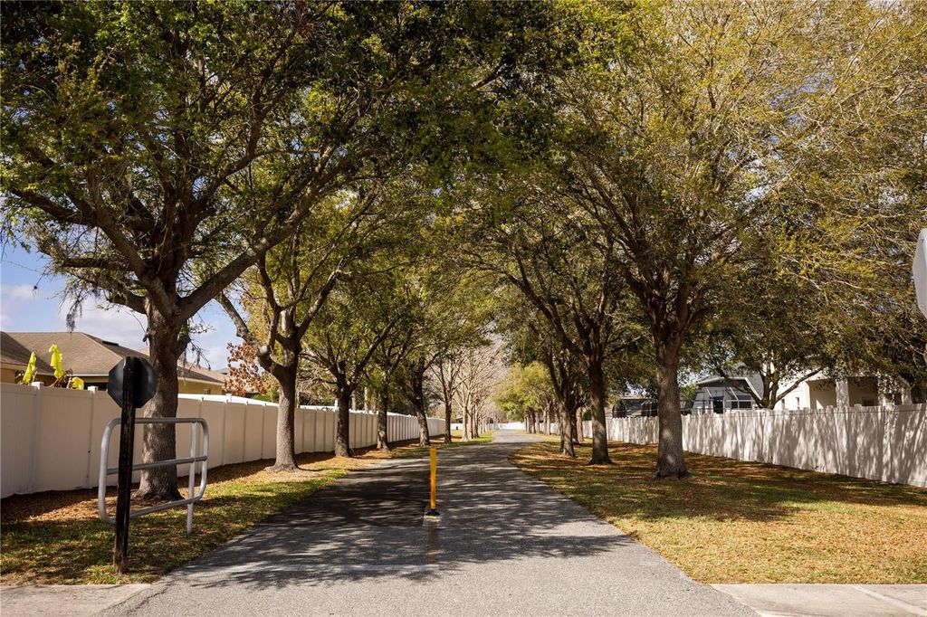 Image 62 of property listing at 374 MILLWOOD PLACE, Winter Garden, FL 34787