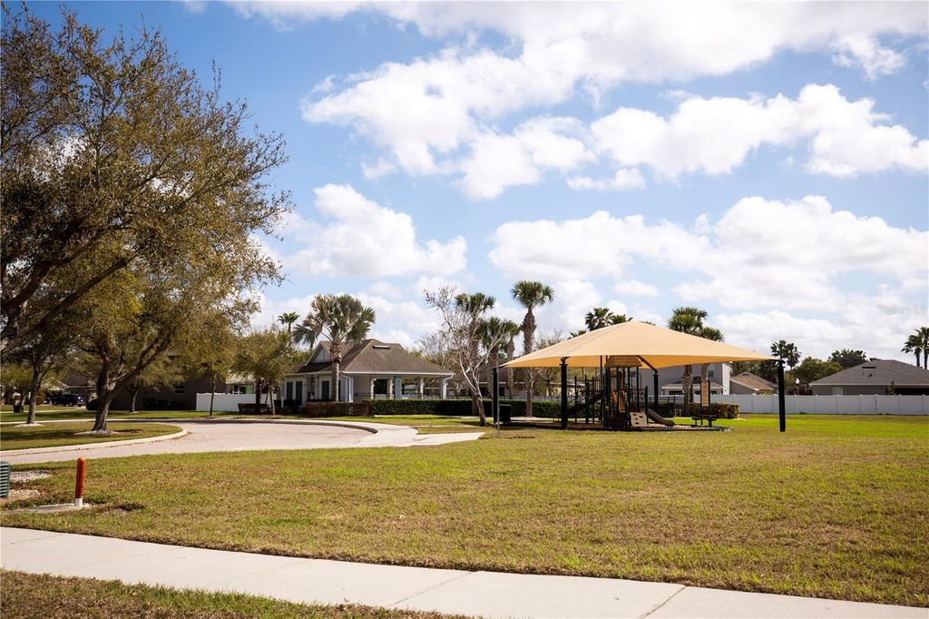 Image 65 of property listing at 374 MILLWOOD PLACE, Winter Garden, FL 34787