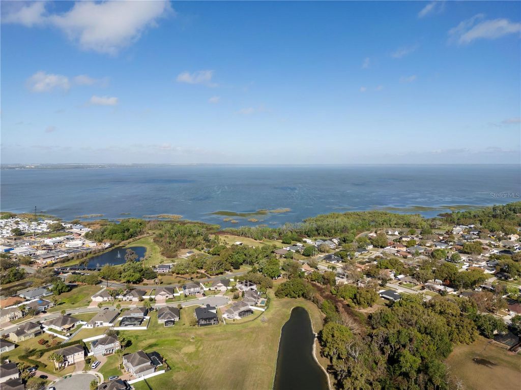 Image 10 of property listing at 374 MILLWOOD PLACE, Winter Garden, FL 34787