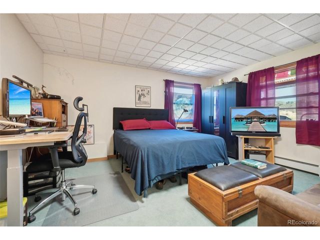 47 Sombrero Ct, Lyons, CO 80540