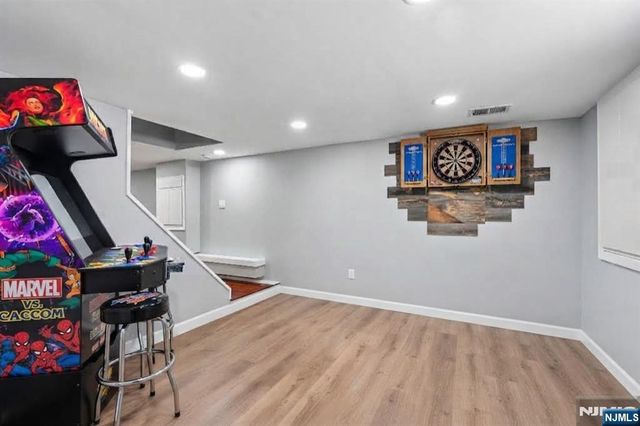 1062 Evergreen Court, New Milford, NJ 07646