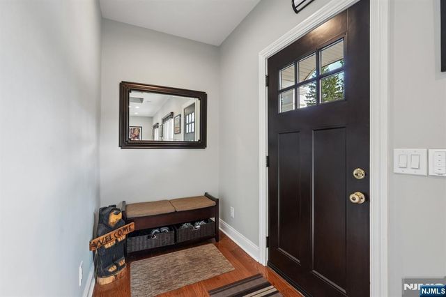 1062 Evergreen Court, New Milford, NJ 07646
