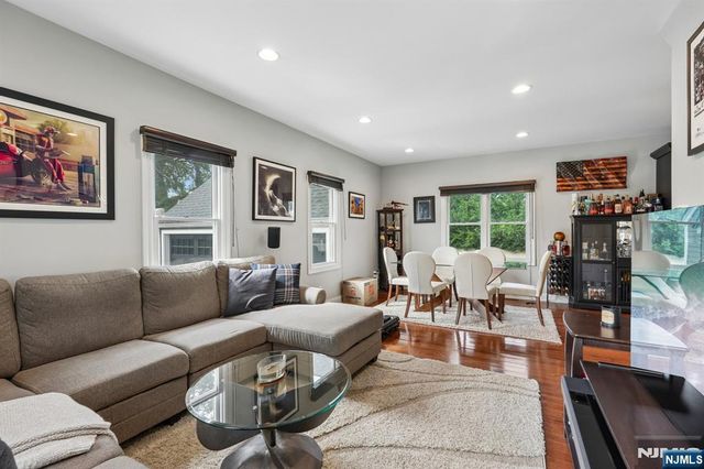 1062 Evergreen Court, New Milford, NJ 07646