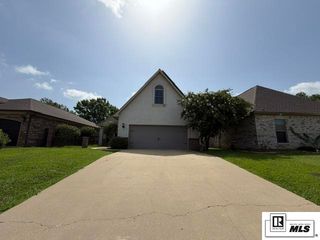2102 BIENVILLE DRIVE, Monroe, LA 71301