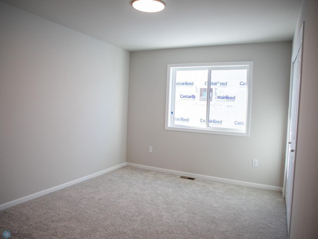 1455 66th Avenue S, Fargo, ND 58104