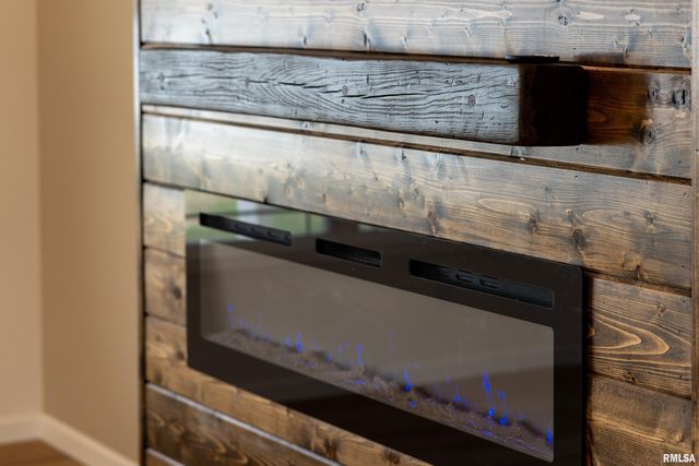 1106 HORIZON Drive, Marion, IL 62959