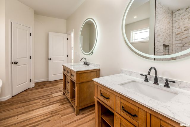 1106 HORIZON Drive, Marion, IL 62959